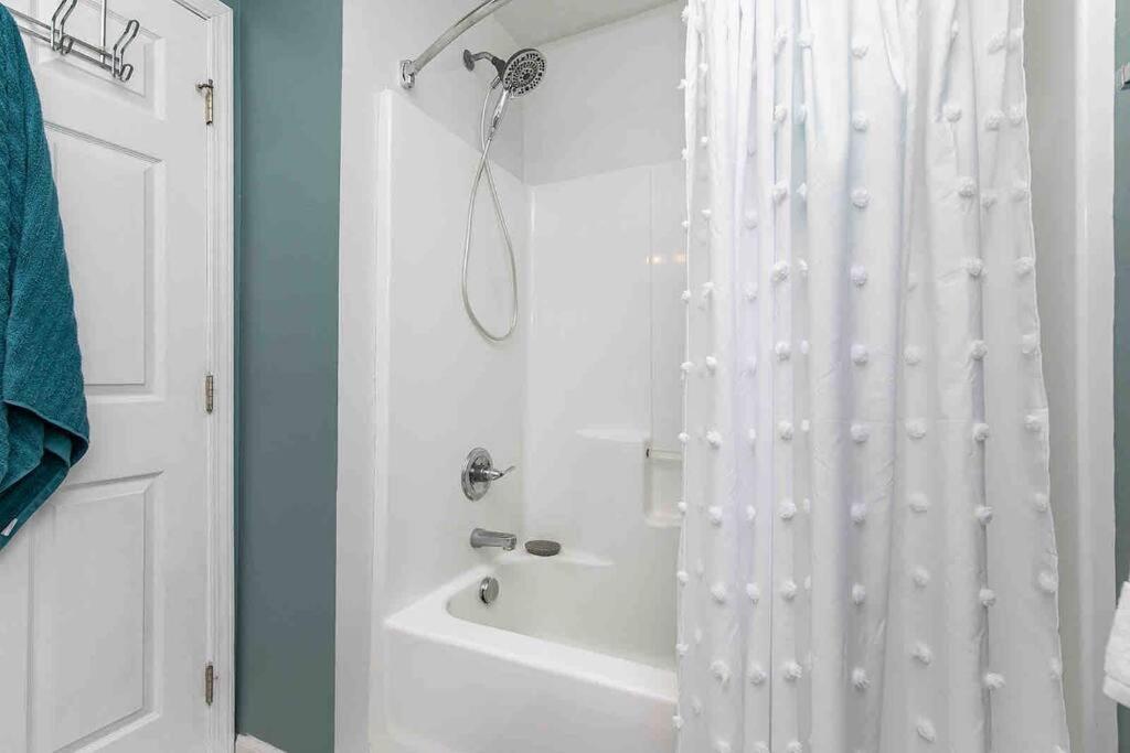 Family Friendly Home Close To Airport And Downtown Des Moine Exteriör bild